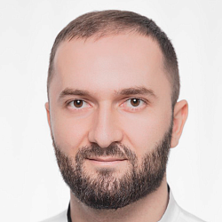 Шихрагимов Денис Айдинбегович